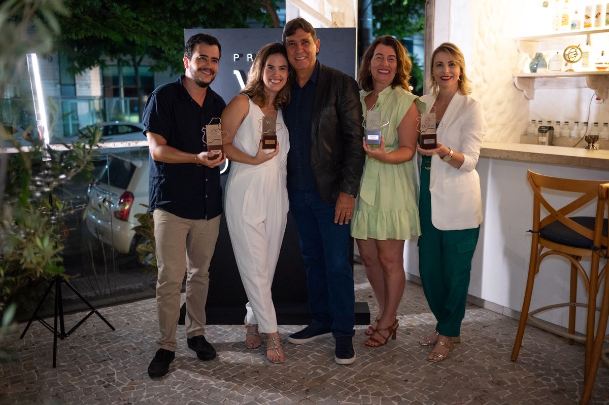 Diego Pandolfi, Luiza Salles, Peterson Dias Pereira, Aline Andrade e Fabiana Tonini