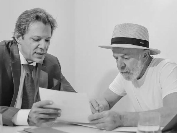 São Paulo (SP), 16/12/2024 - Presidente da República, Luiz Inácio Lula da Silva, durante reunião com o Ministro da Fazenda, Fernando Haddad.
