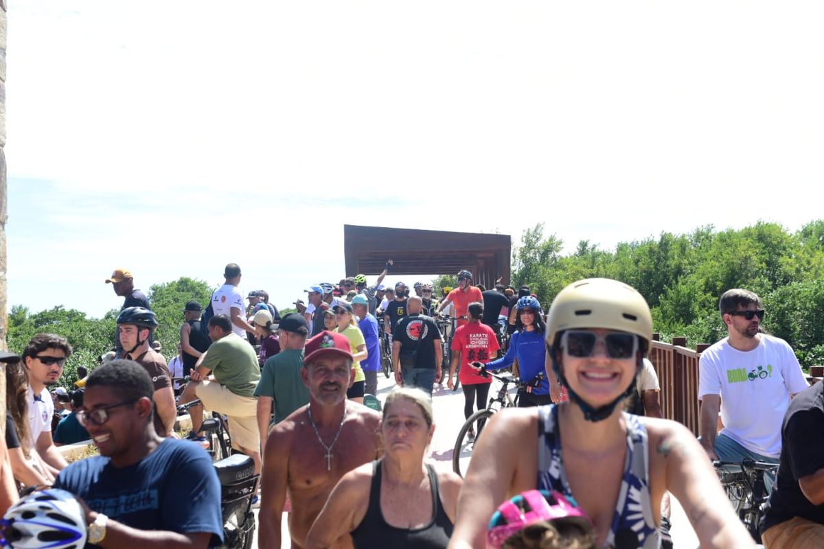 A nova Ponte da Madalena, na Barra do Jucu, em Vila Velha, foi aberta ao público neste sábado (18) por Ricardo Medeiros 