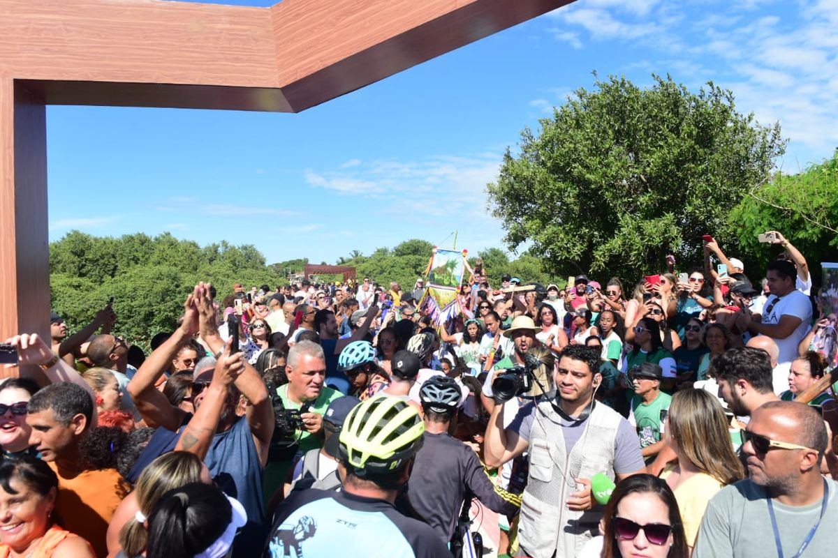 Para marcar a inauguração, houve um passeio ciclístico por Ricardo Medeiros 
