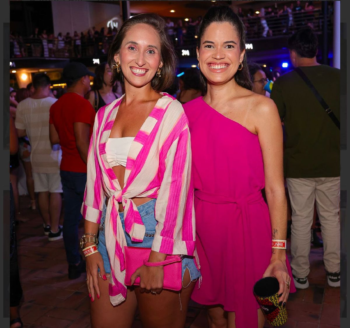 Carol Torres e Bárbara Bittencourt