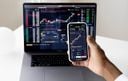 Aplicação, investimento, ações, mercado financeiro