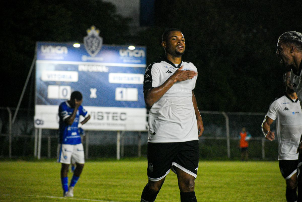 Vitória e Rio Branco se enfrentaram pela Copa Verde no Salvador Costa por Igor Dadalto/ Núcleo Desporte
