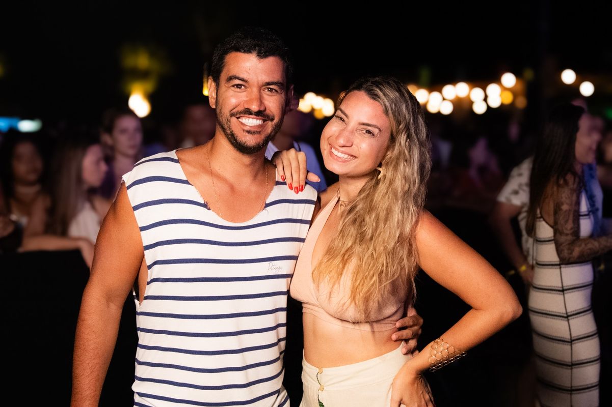 Junior Gonçalves Carvalho e Maiara Rodrigues