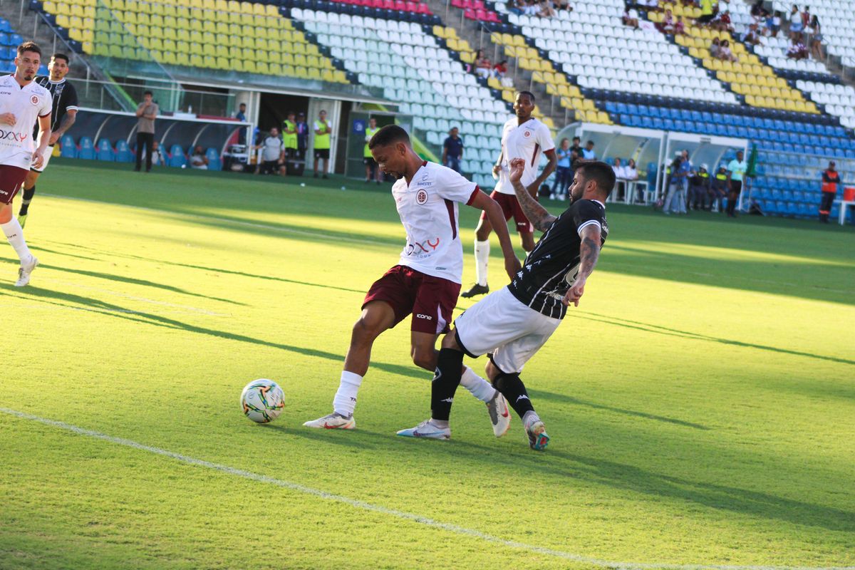 Rio Branco e Desportiva jogaram pela segunda rodada do Capixabão 2025 no Kleber Andrade por Alef Jordan / Capixaba Esporte