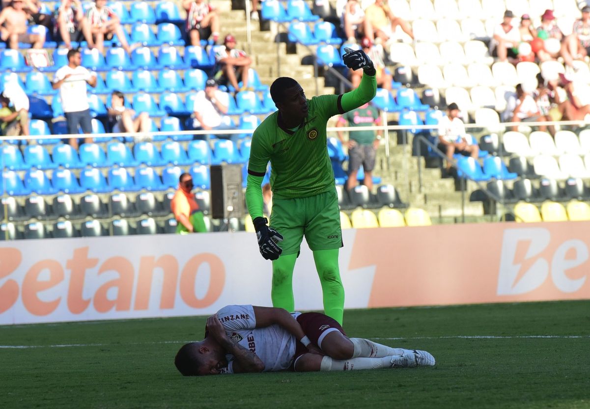 Madureira e Bangu empataram sem gols no Kleber Andrade pelo Campeonato Carioca por Carlos Alberto Silva
