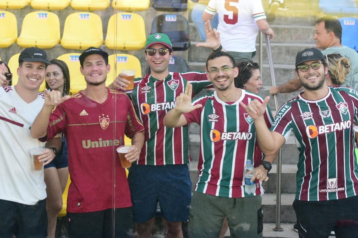 Fluminense e Madureira no Kleber Andrade por Carlos Alberto Silva