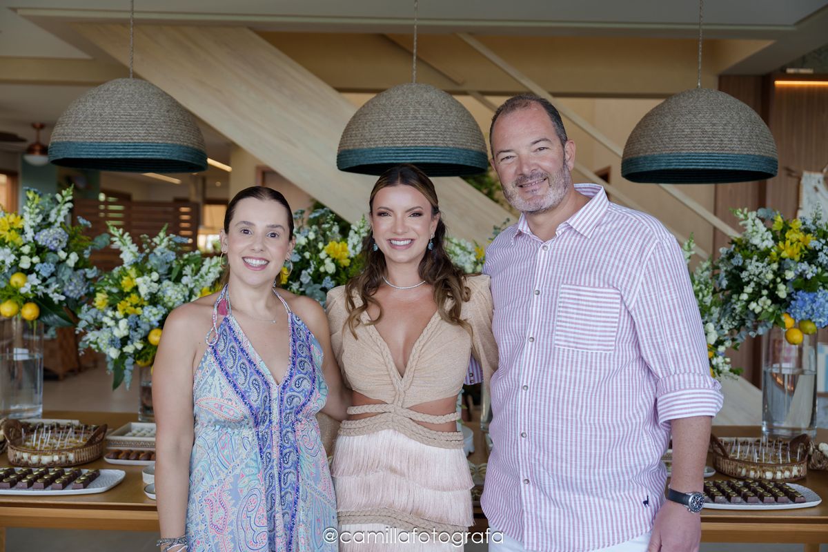Ana Paula Gimenes, Patricia Castro e Márcio Brotto