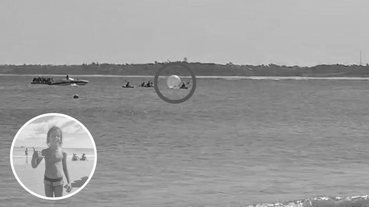 Menino de 10 anos (destaque) ficou à deriva em bolha inflável no mar no ES