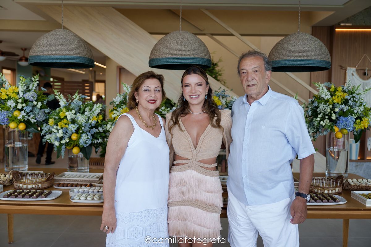 Patricia Castro e os pais Vera e Carlos Augusto de Barros