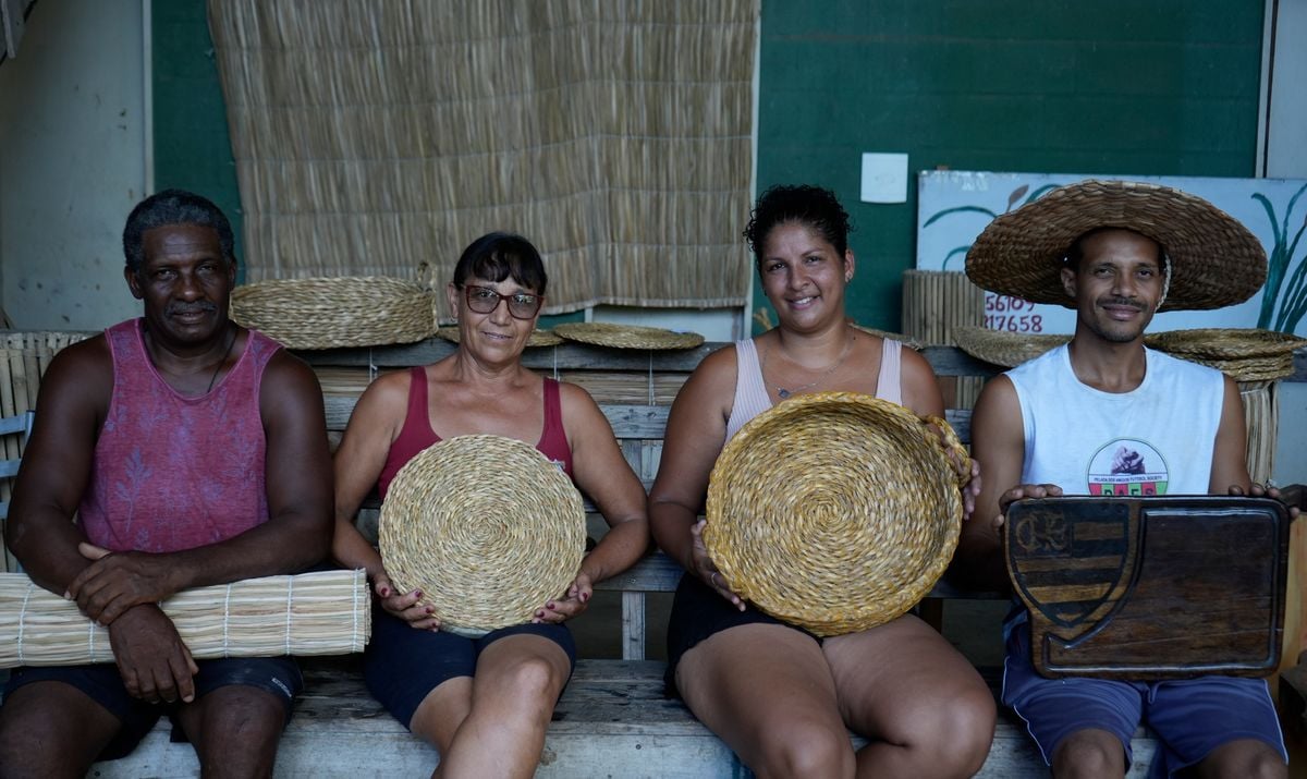 Artesanato com Taboa por Ricardo Medeiros