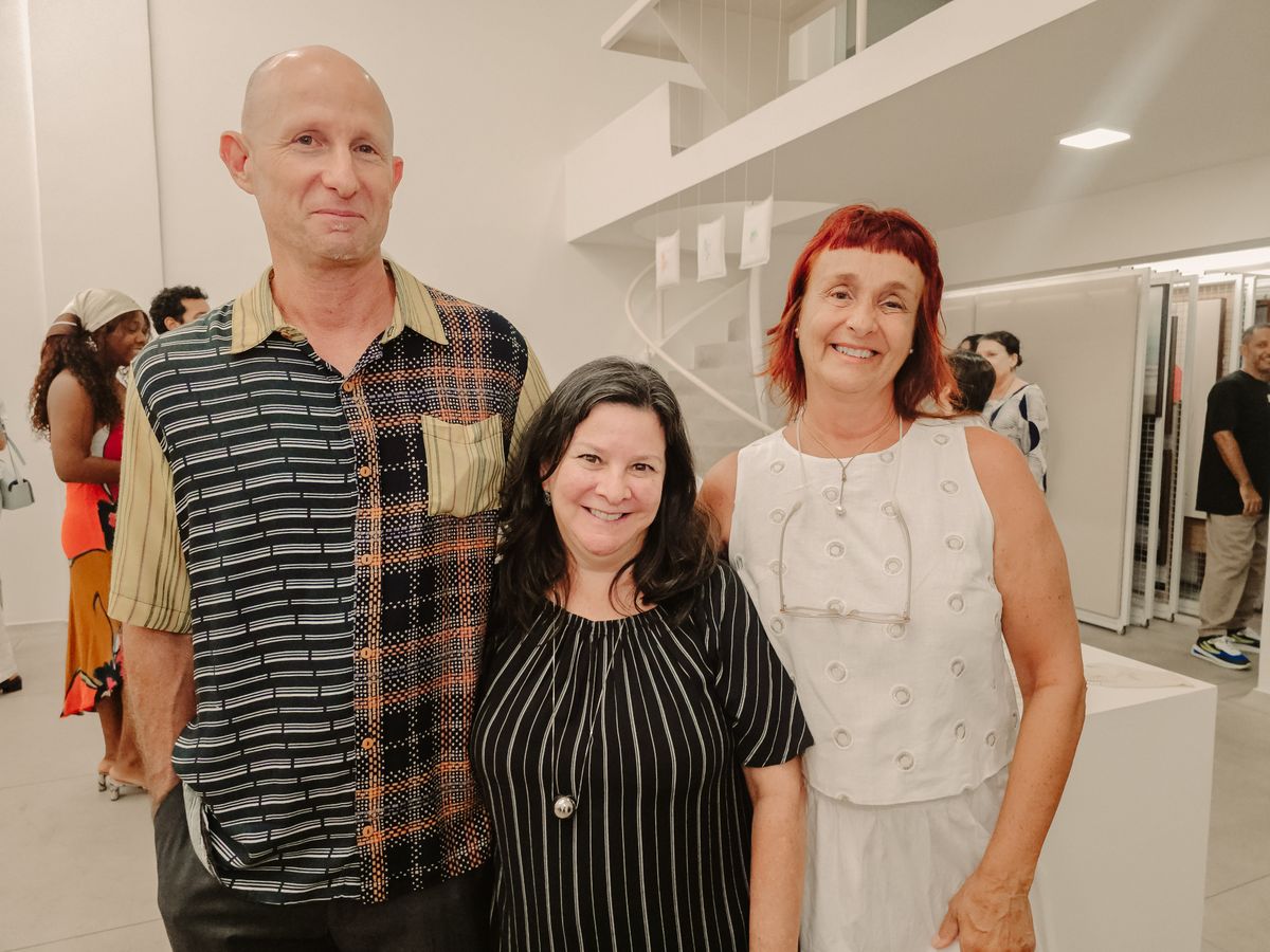 Yiftah Peled , Stela Maris Sanmartin, Elaine Azevedo