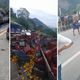 Imagem - Motorista perde o controle e caminhão tomba na ‘Curva da Morte’, no Sul do ES