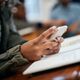 Imagem - Uso de celular em escolas pode levar até a suspensão de alunos no ES