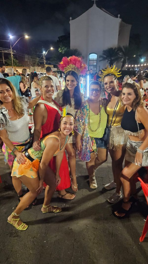 Kamilla Zamprogno, Katia Bastos, Camila Resende, Larissa Tantan, Bruna Medeiros, Camila Pitanga Salim e Juliana Tonani