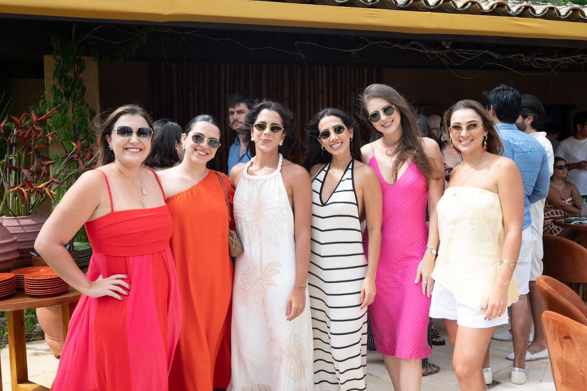 Festa de aniversário de 32 anos de Mariana Lindenberg