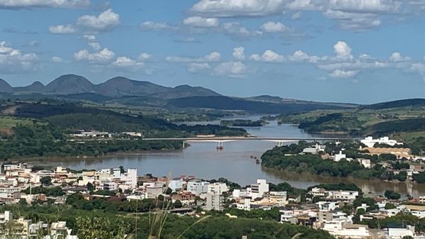 Suspeito atacou a companheira durante discussão; Polícia Civil o autuou por tentativa de feminicídio e ele foi encaminhado ao sistema prisional