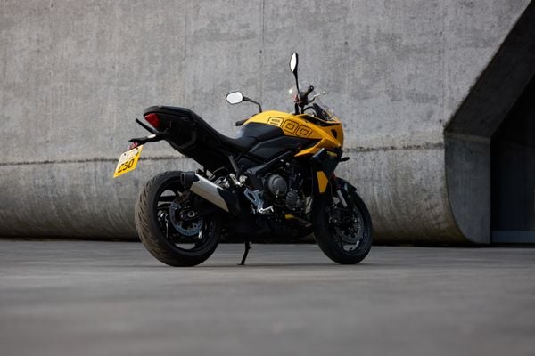 Triumph Tiger Sport 800