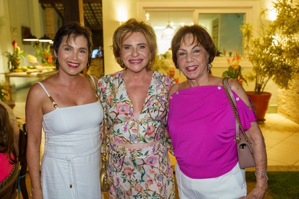 Claudia Júdice Torres, Lúciana Júdice e Alzira Torres