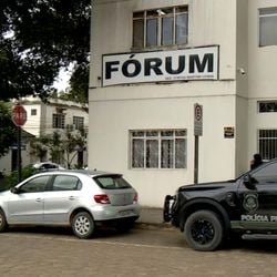 Decisão saiu nesta quarta-feira (21); crime teve repercussão na época, pois sobrinha da vítima chegou a ser apreendida por envolvimento no crime