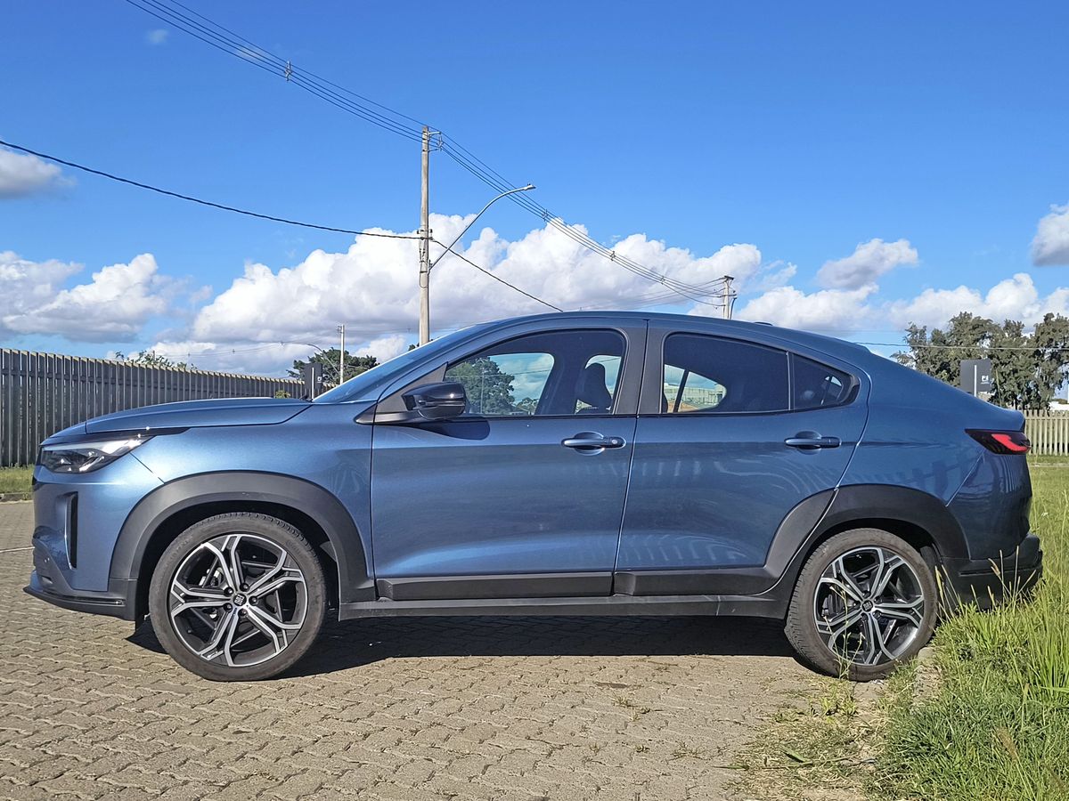 Fiat Fastback Impetus Hybrid