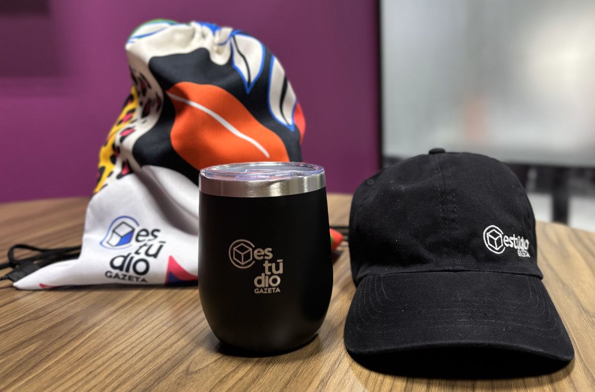 Kit de brindes do Estúdio Gazeta traz itens personalizados para curtir o verão