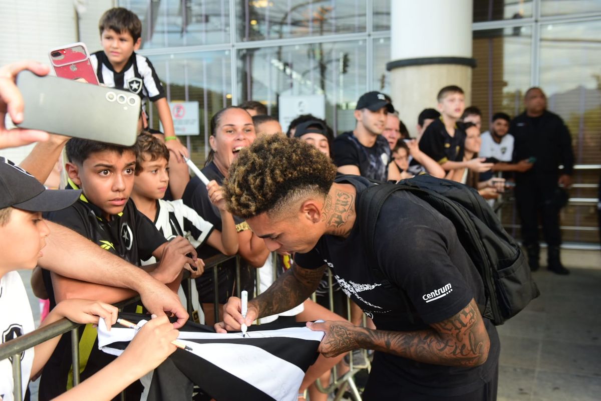 Botafogo chega ao Espirito Santo