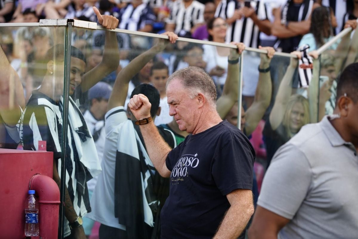 Botafogo e Madureira se enfrentaram no Klebe Andrade na tarde deste domingo (9) por Fernando Madeira
