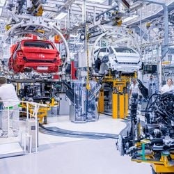 Balanço divulgado nesta segunda (8) mostra, ainda, uma queda de 11,6% na fabricação em relação a outubro, além de uma desaceleração do crescimento no ano para 4,1%