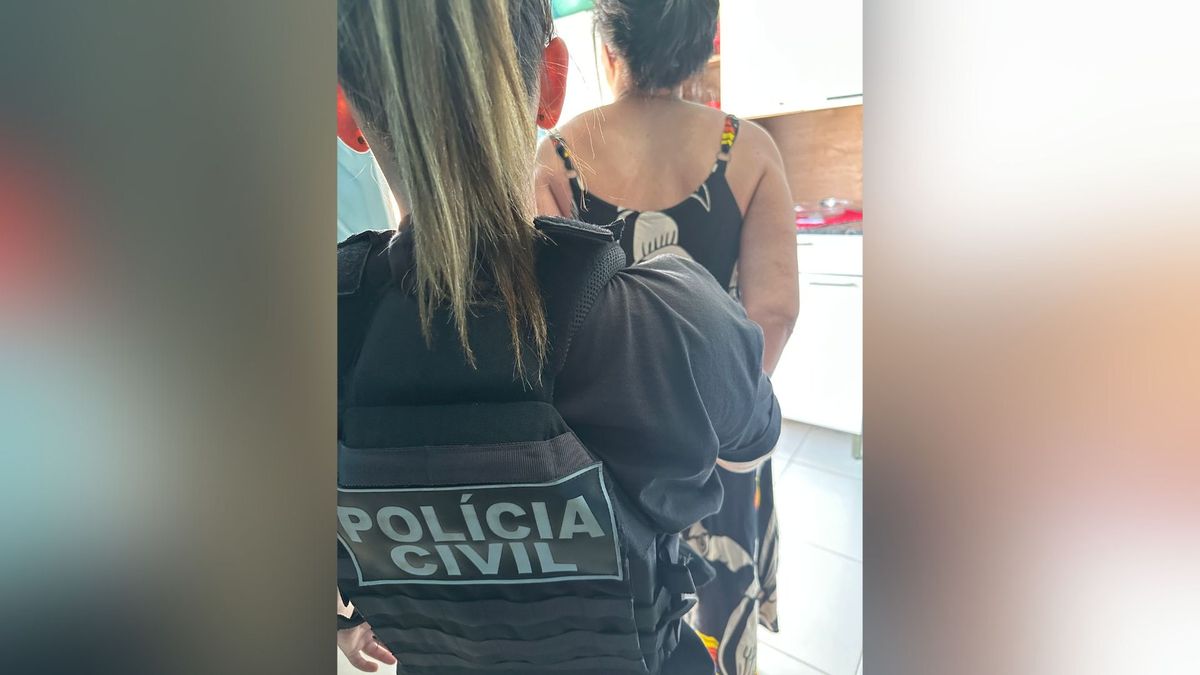 Mulher de 33 anos foi presa na Serra suspeita de atear fogo em loja no RJ