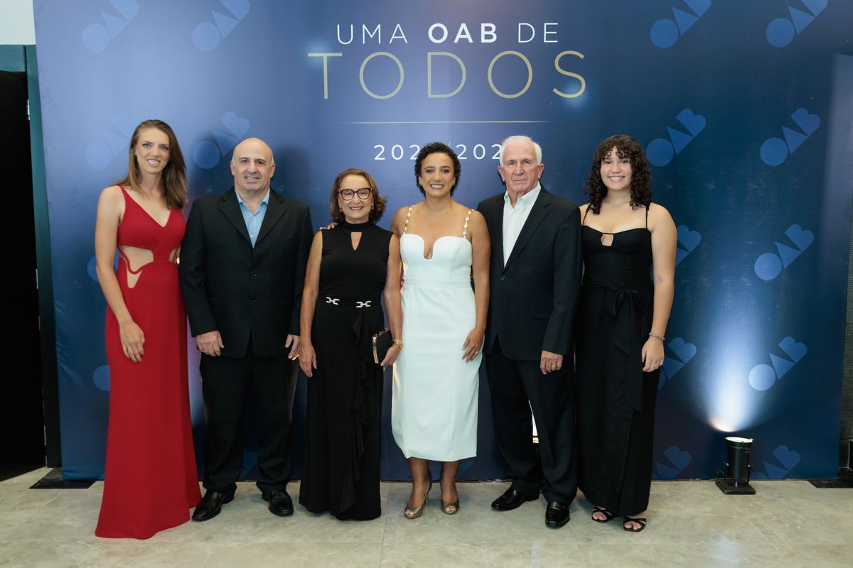 Renata Erler, Walter Junior, Nazaré Neves, Walter Siquara e Luiza 