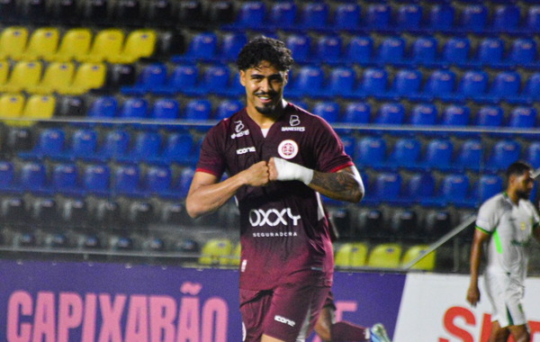 João Guilherme faz mais um gol e é o artilheiro grená no Capixabão 2025