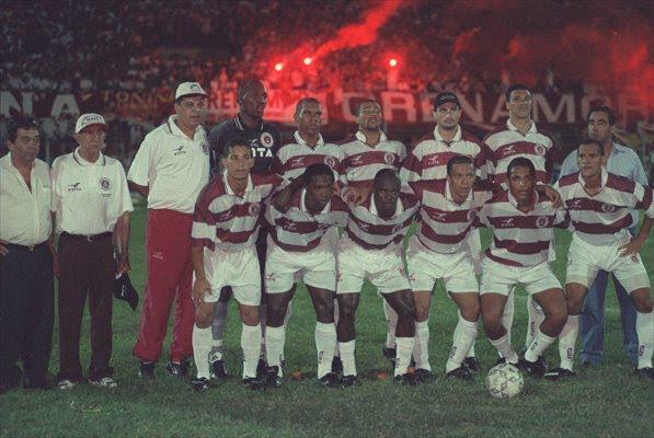 Time da Desportiva em 1998: Luiz Carlos; Evaldo, Daniel, Giuliano, Sergio Andrade; Rogério Tatu, Marcos Roberto, Ronaldo, Carlinhos, Evandro e Paulo Renato .