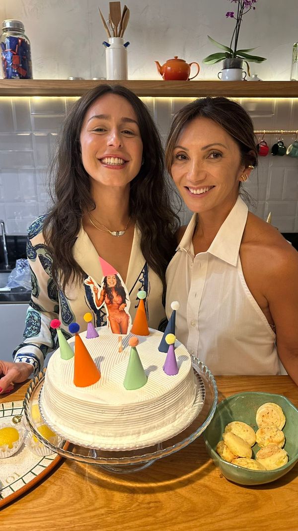 Julia Bastos e Kris Junqueira