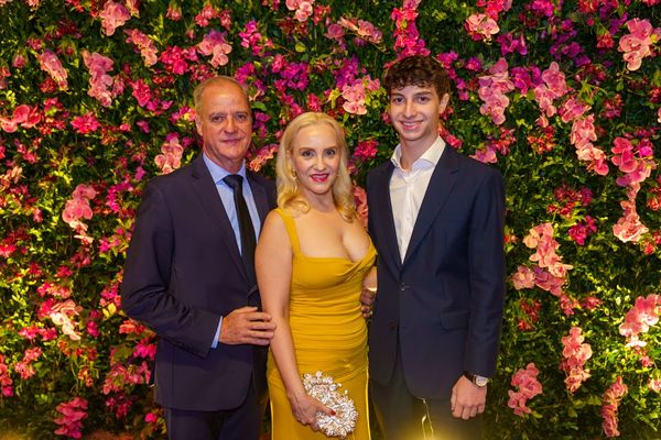 Manon Vasconcellos e Manuel Rodrigues e filho Manoel