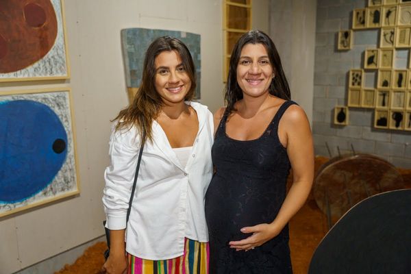Eduarda e Isadora Noé