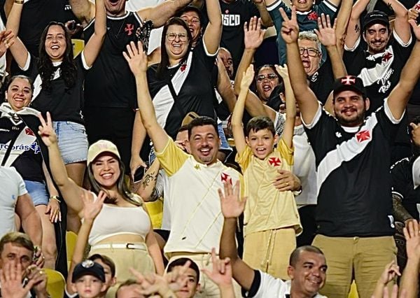 O Vasco venceu o União Rondonópolis por 3 a 0 no Kleber Andrade e avançou na Copa do Brasil por Carlos Alberto Silva/A Gazeta