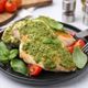 Imagem - 5 receitas criativas com molho pesto