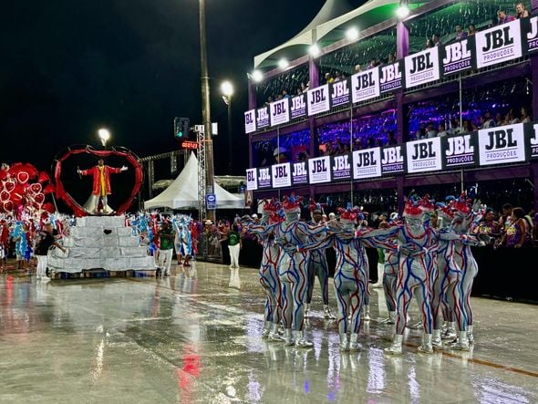 Confira o desfile da Jucutuquara no Carnaval de Vitória de 2025 por Carlos Alberto