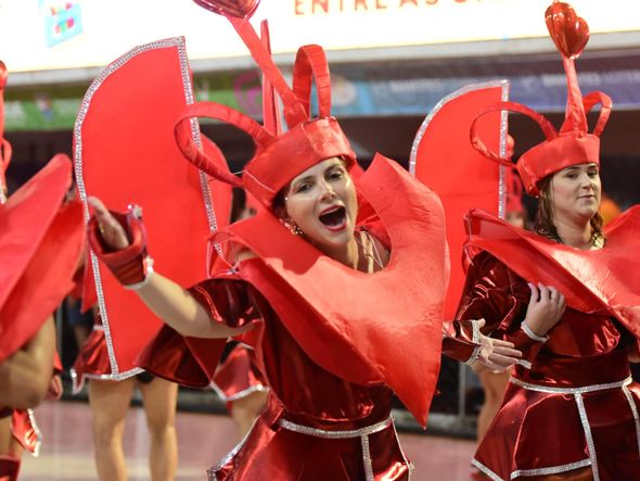 Confira o desfile da Jucutuquara no Carnaval de Vitória de 2025 por Carlos Alberto