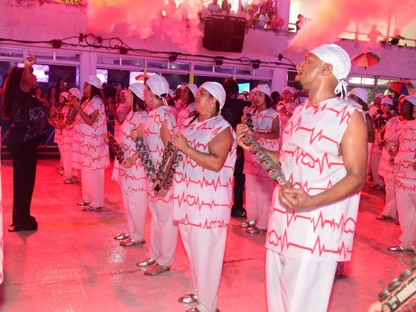 Confira o desfile da Jucutuquara no Carnaval de Vitória de 2025 por Carlos Alberto