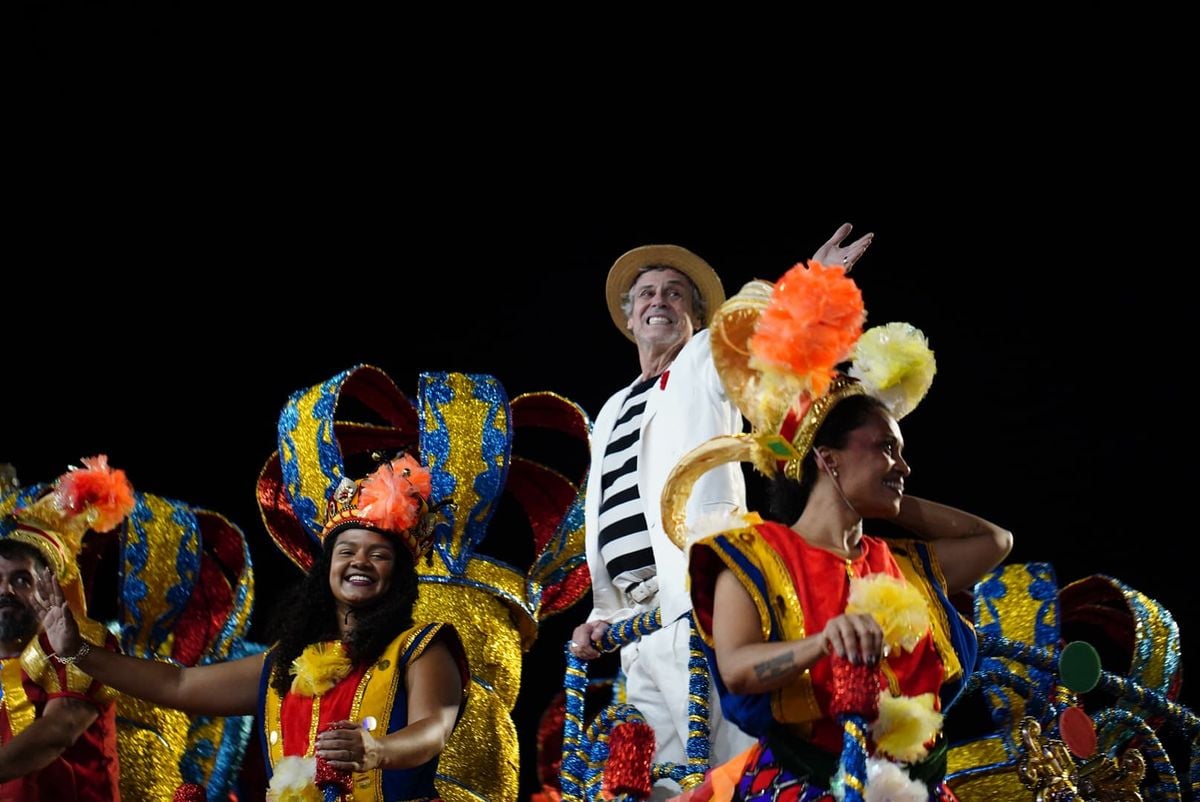 Com Carlinhos de Jesus, Império de Fátima exalta a riqueza da cultura nacional por Fernando Madeira