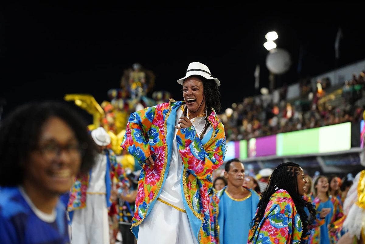 Com Carlinhos de Jesus, Império de Fátima exalta a riqueza da cultura nacional por Fernando Madeira