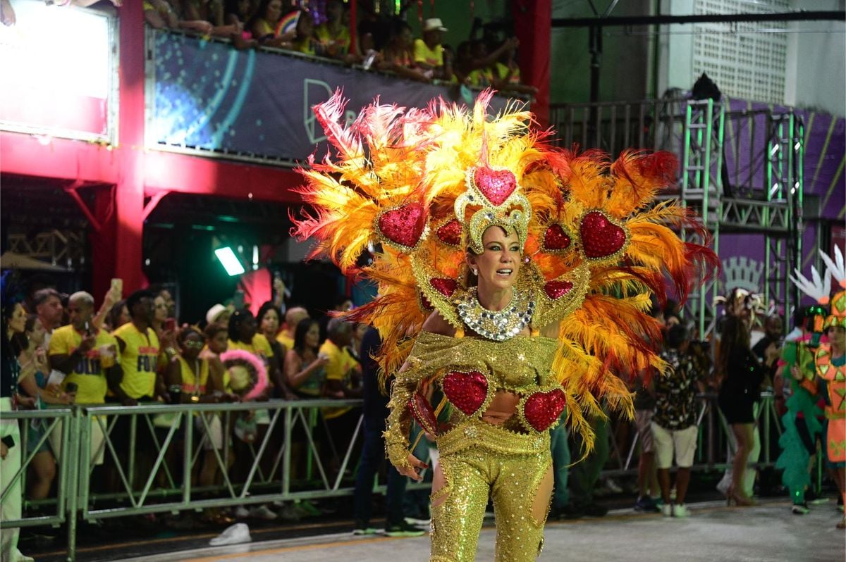 Bárbara Coelho na Unidos de Jucutuquara
