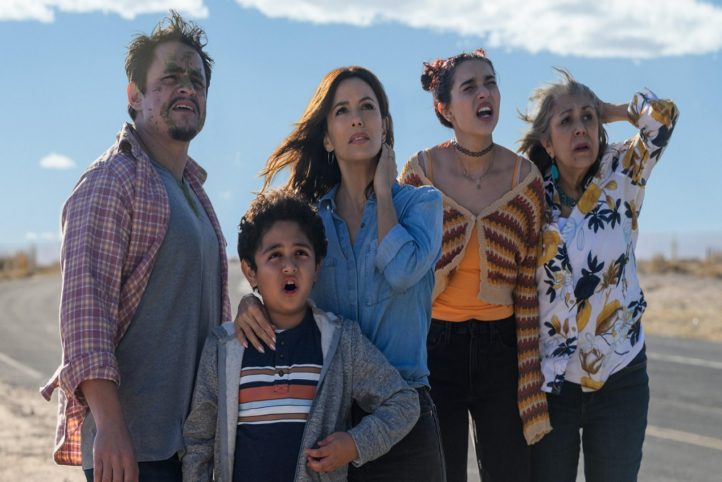 No filme ‘Alexandre e a Viagem Terrível, Horrível, Espantosa e Horrorosa’, o protagonista passa por imprevistos em uma viagem em família (Imagem: Reprodução digital | Disney+)