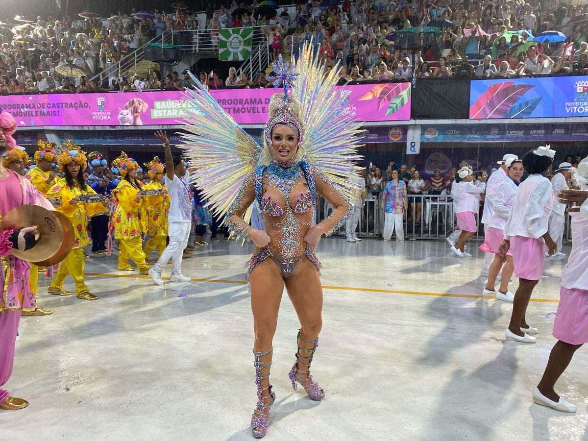 Thalita Zampirolli na Chegou O Que Faltava  por Carlos Alberto