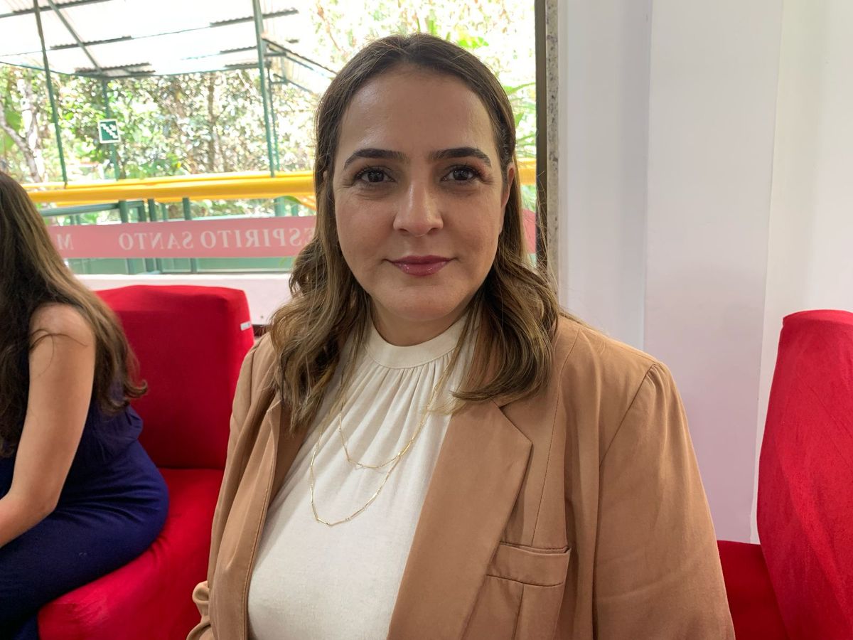 A apresentadora de TV Claudy Schmittel, de Vitória, também participou da Ceia Mundial no Maanaim