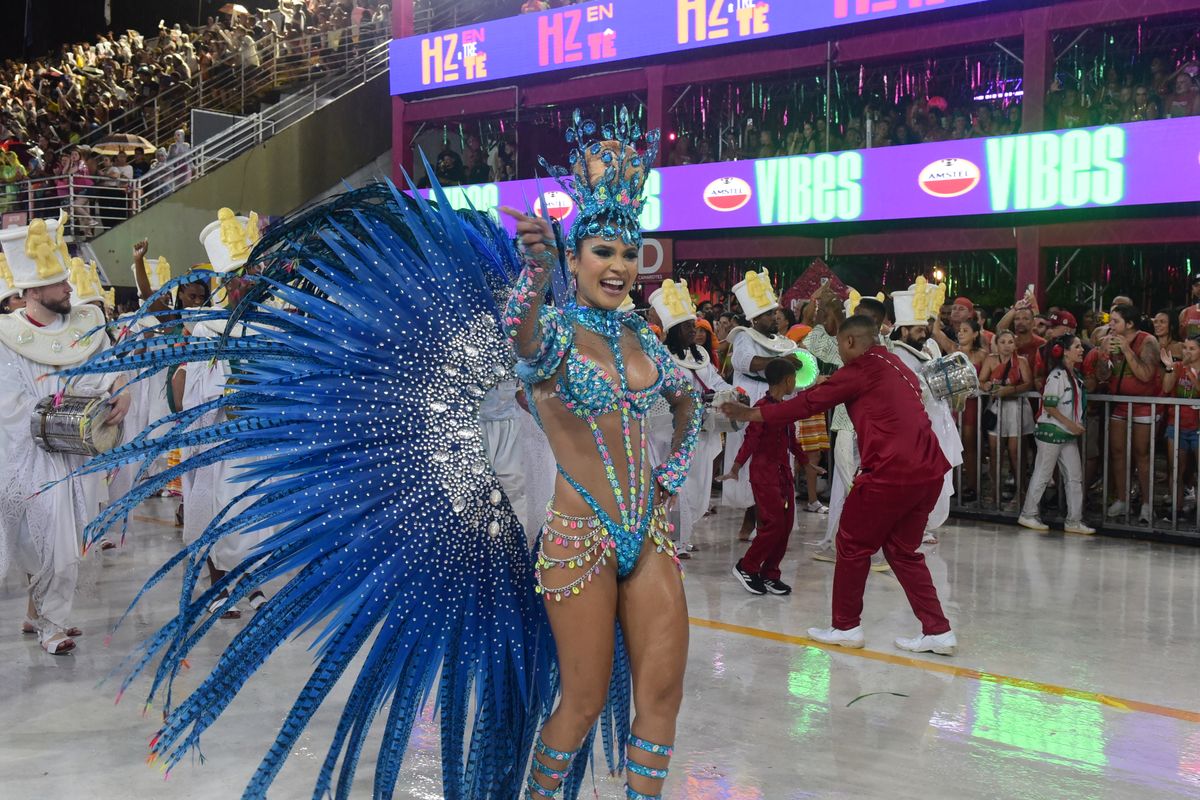 Carnaval 2025 - Escola de Samba Chegou o Que Faltava desfila no Sambão do Povo por Carlos Alberto Silva