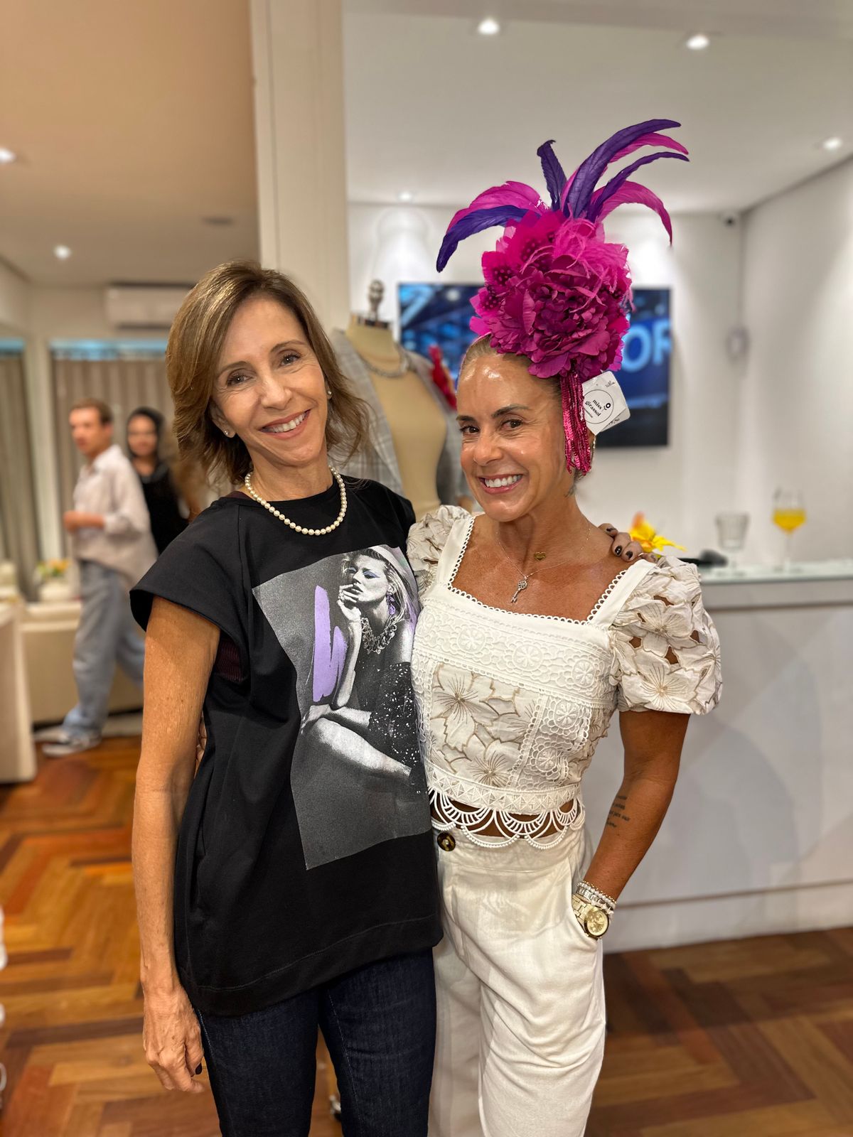 Claudia Larica, Luciana Vilzinski