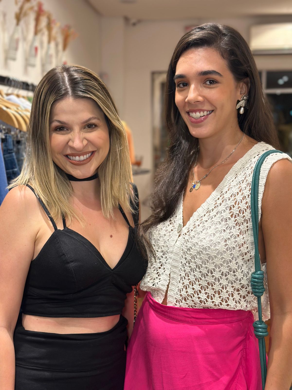 Letícia Machado, Ana Paula Moreira